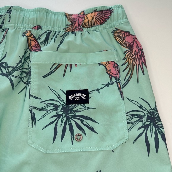 Billabong Sundays Layback Volleys Boardshorts Mint NWOT Men’s Size Medium - Picture 7 of 12